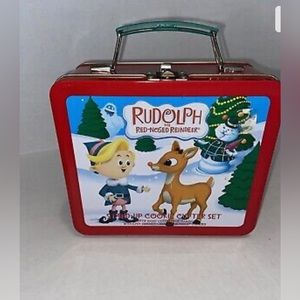 Rudolph Red Nosed Reindeer Stand Up Cookie Cutter Set Full Size Tin Lunch Box.